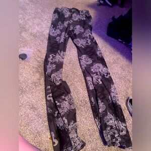 flare leggings dragon print from rue 21!!!